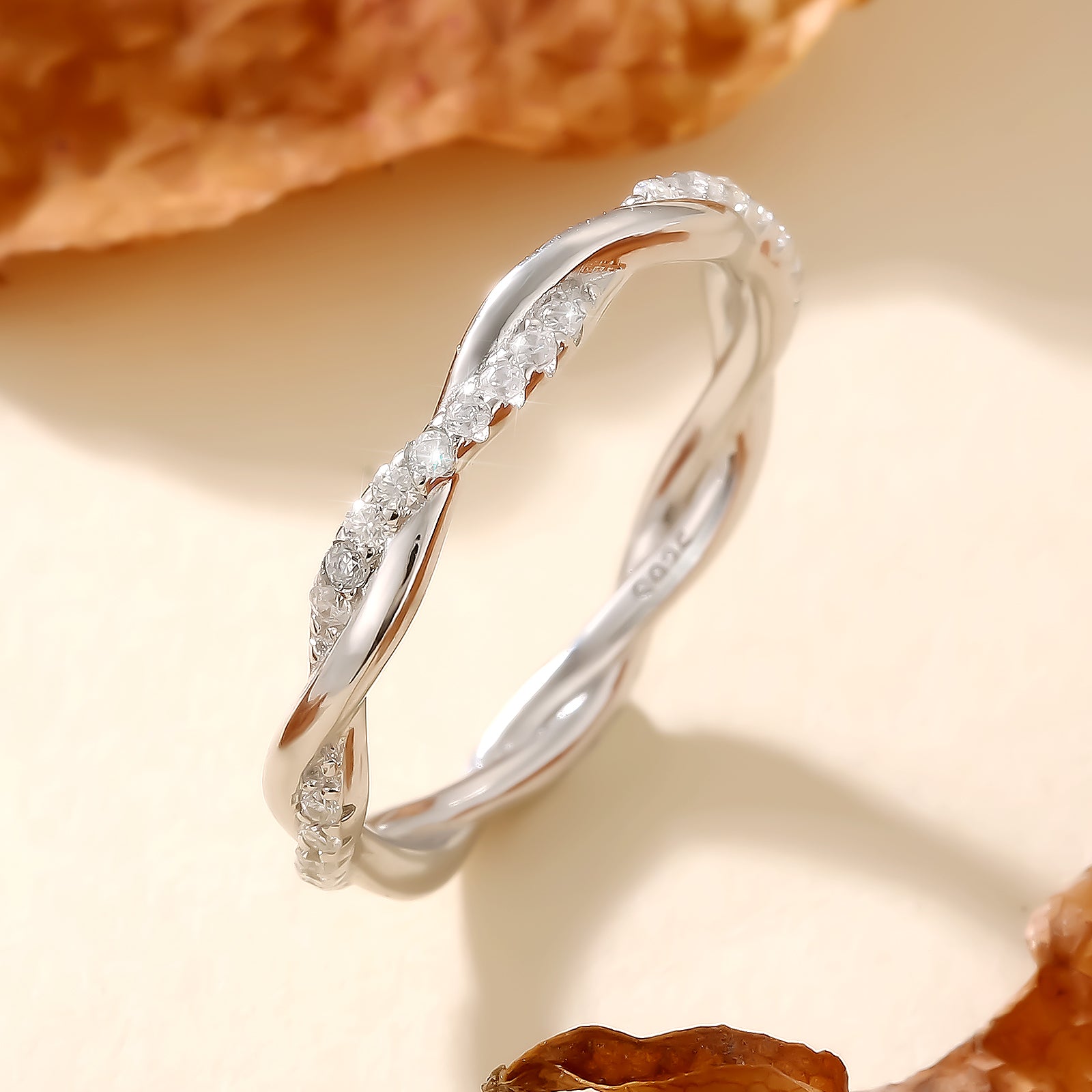 0.33 Carats VVS1 Moissanite Rings for Women 0110
