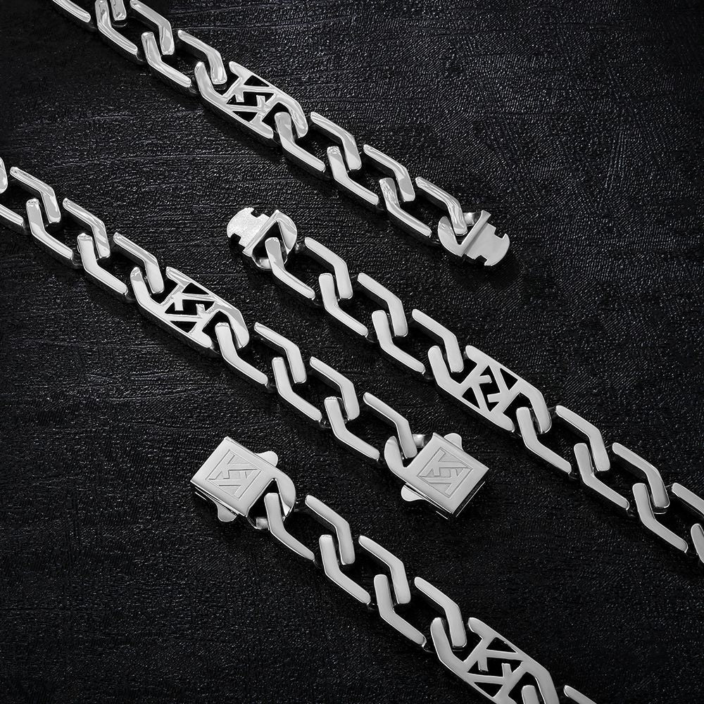 NEW 12mm Square Figaro Chain in 18K Gold/White Gold/Black Gold